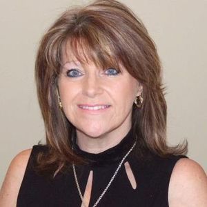 Meet your Posher, Claudette